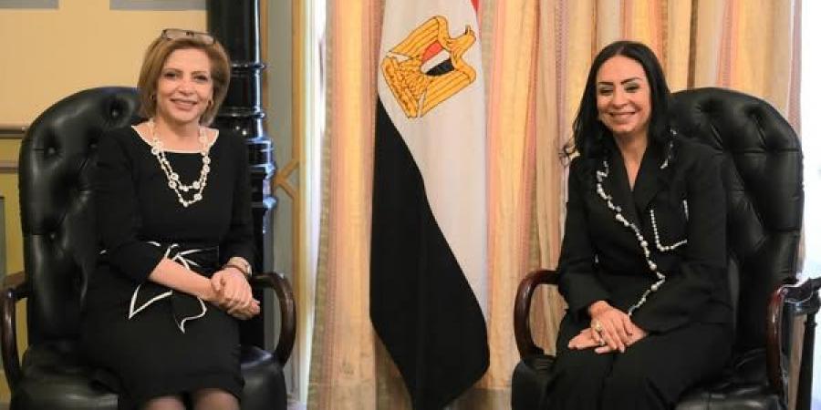 وزيرة
      التضامن
      تلتقي
      المديرة
      الإقليمية
      للتنمية
      البشرية
      بمنطقة
      الشرق
      الأوسط
      بالبنك
      الدولي - تكنو بلس