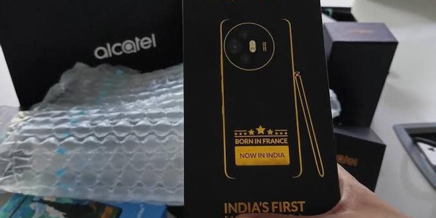 هاتف
Alcatel
V3
Ultra
صنع
في
الهند
بقلم
رقمي
وتصنيع
محلي - تكنو بلس