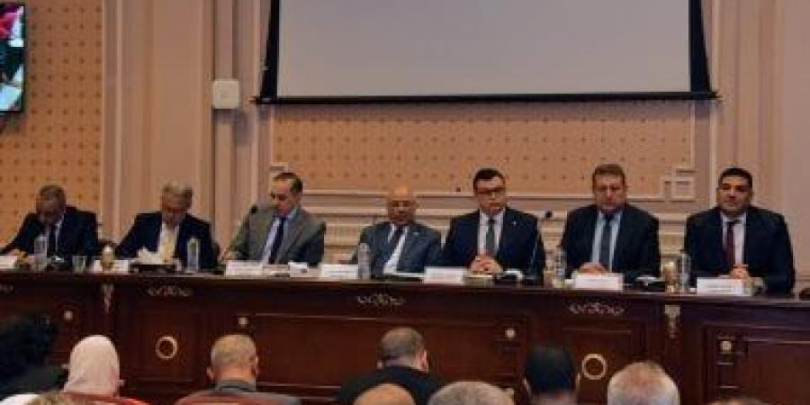 إسكان النواب توافق على مشروع قانون تنظيم مرفق مياه الشرب والصرف مبدئيا