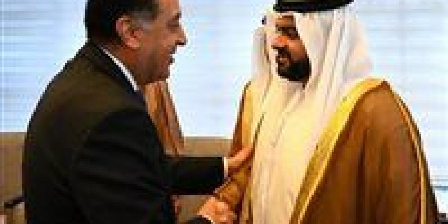 استعرض
      عددا
      من
      الفرص
      الاستثمارية..
      رئيس
      الوزراء
      يستقبل
      ولي
      عهد
      إمارة
      الفجيرة - تكنو بلس