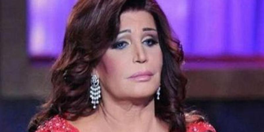 نجوى
فؤاد
تزلزل
الساحة
الفنية:
هل
ينام
النجوم
الكبار
على
الأرصفة؟ - تكنو بلس