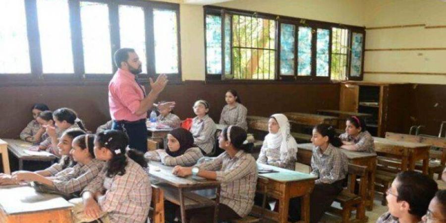 مسابقة
      الأزهر
      لتعيين
      معلمي
      الرياضيات
      ‏‏2025..
      ما
      هي
      الأوراق
      المطلوبة
      للتقديم؟ - تكنو بلس