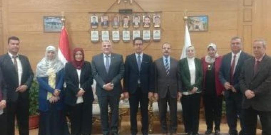 بروتوكول تعاون بين جامعة بنها وجهاز حماية وتنمية البحيرات والثروة السمكية