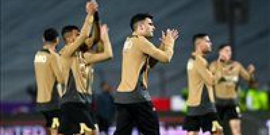 الزمالك
      يستأنف
      تدريباته
      الجماعية
      اليوم
      استعداداً
      لمواجهة
      بتروجيت
      فى
      بطولة
      الدوري - تكنو بلس