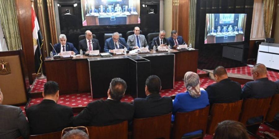 بدء اجتماع تشريعية النواب لمناقشة تعديل قانوني مجلس النواب وتقسيم الدوائر الانتخابية - تكنو بلس