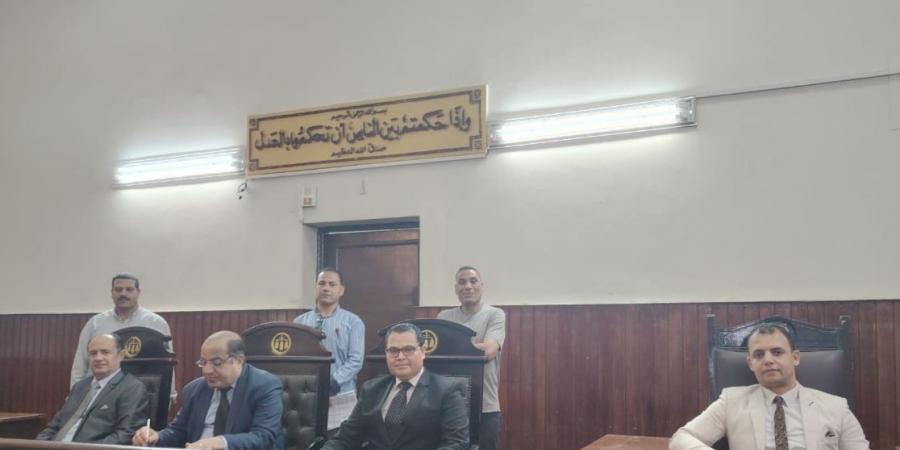 زرع
في
أرض
الفراعنة..السجن
5
سنوات
وغرامة
100
ألف
جنيه - تكنو بلس