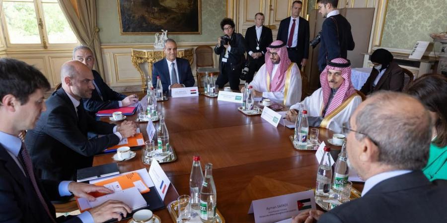 مصر
      والسعودية
      والأردن
      وفرنسا
      تبحث
      وقف
      الانتهاكات
      الإسرائيلية
      في
      قطاع
      غزة - تكنو بلس