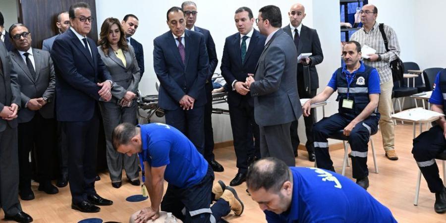 رئيس الوزراء يتفقد المركز القومي للتدريب بمقر هيئة الإسعاف المصرية - تكنو بلس