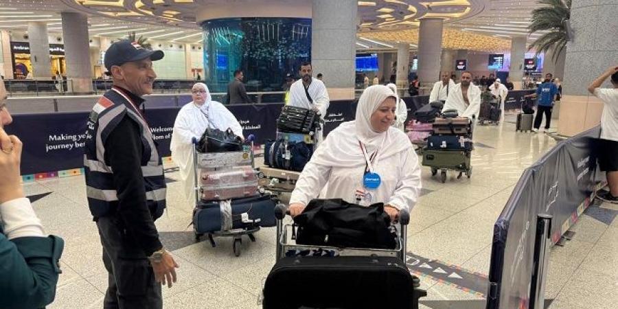 رئيس
بعثة
الحج
الرسمية:
وصول
6720
حاجا
للمدينة
المنورة - تكنو بلس