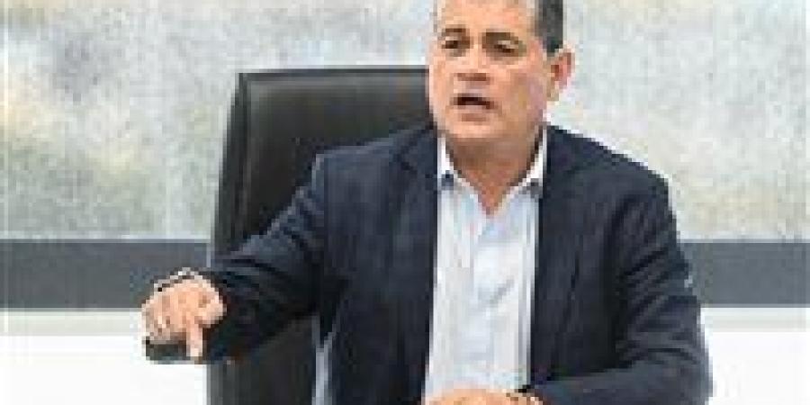 أوسكار
      رويز:
      لجنة
      الحكام
      تتمتع
      بـاستقلال
      كامل..
      ولهذه
      الأسباب
      أرفض
      إعلان
      العقوبات - تكنو بلس