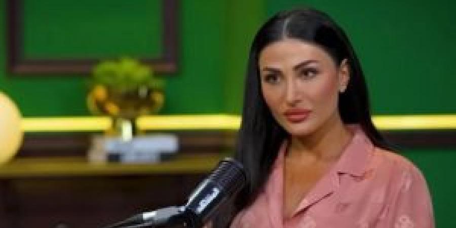 هبة
      نور
      توضح
      حقيقة
      ما
      نشر
      عن
      خلافها
      مع
      نسرين
      طافش - تكنو بلس