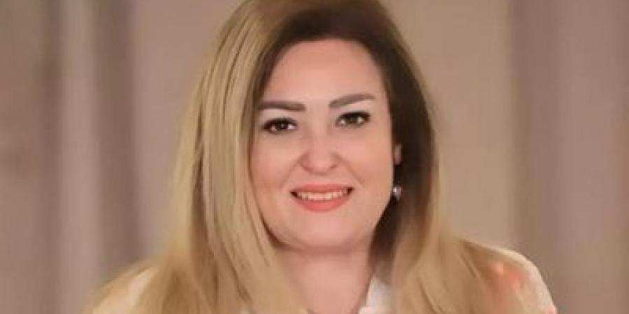 نهال
عنبر
تفجر
مفاجآت
عن
دورها
الغامض
في
"جبل
الحريم" - تكنو بلس