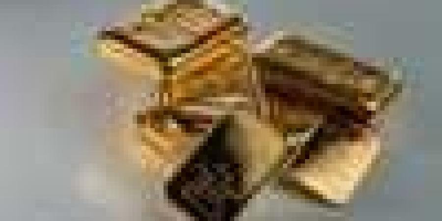 قفزة
      بـ
      25%
      في
      5
      أشهر..
      الذهب
      يصنع
      فصلاً
      جديداً
      في
      تاريخه-القناص
      الاخباري - تكنو بلس