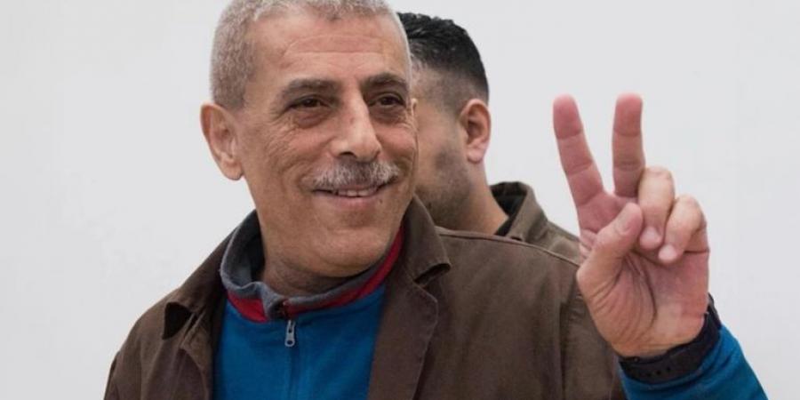 شرطة
      الاحتلال
      تعتقل
      زوجة
      الأسير
      الشهيد
      وليد
      دقة
      |
      أخبار-القناص
      الاخباري - تكنو بلس