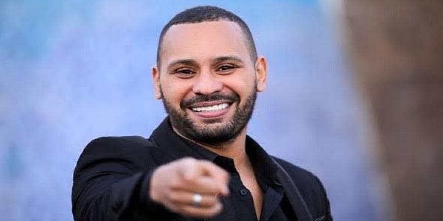 محمد
الريفي:
«هيجنني»
أحلى
أغنية
في
مشواري - تكنو بلس