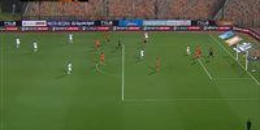 بهدفين
      دون
      رد..
      الزمالك
      يتقدم
      على
      فاركو
      في
      منتصف
      الشوط
      الثاني
      بالدوري - تكنو بلس