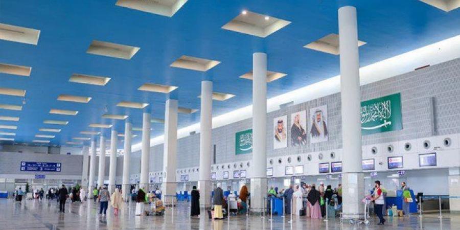 السعودية..
      مطار
      الملك
      عبد
      العزيز
      بجدة
      يحظر
      دخول
      12
      مادة
      للمملكة - تكنو بلس