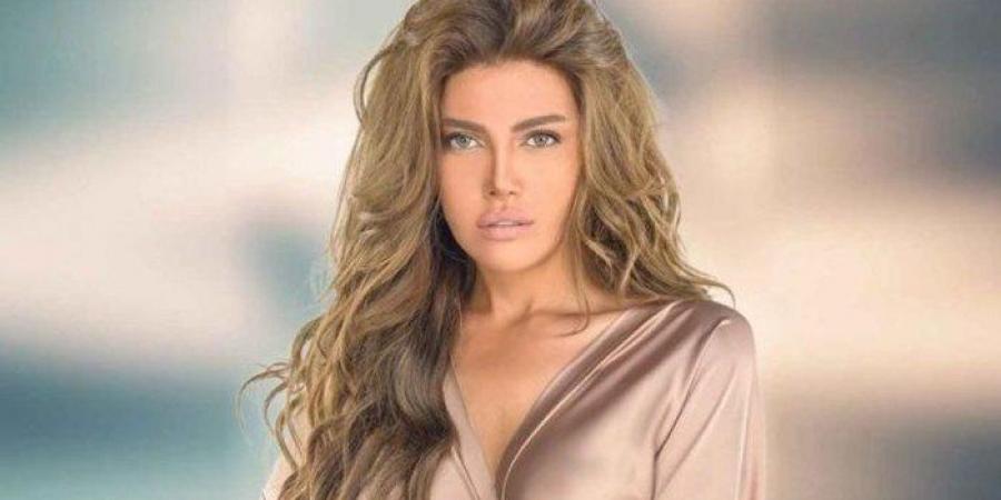 ريهام
      حجاج
      تظهر
      بالحجاب
      خلال
      أداء
      مناسك
      الحج..
      وتُثير
      الجدل
      بعد
      توقفها
      عن
      التمثيل - تكنو بلس