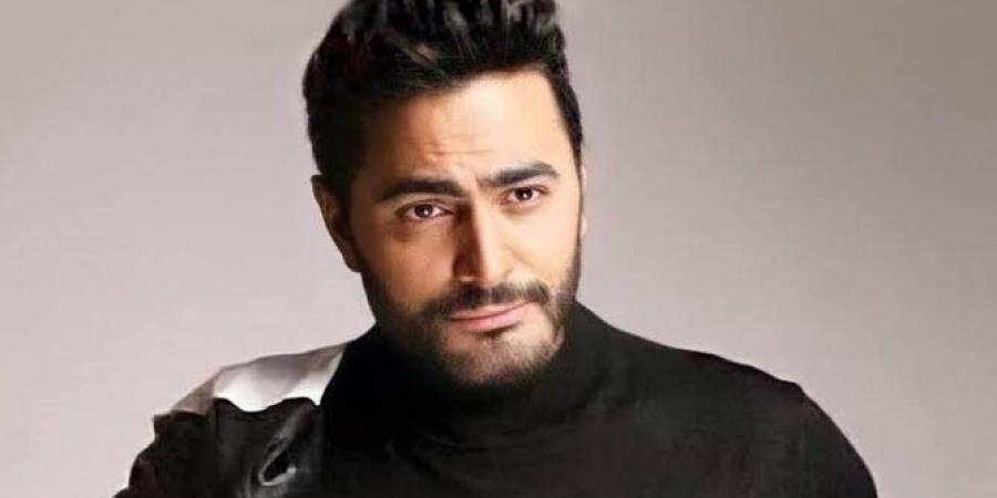 تامر
      حسني:
      يشرفني
      اعمل
      أغنية
      مع
      عمرو
      دياب
      واستمراريتي
      عايزة
      كتاب - تكنو بلس