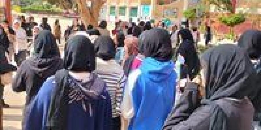 شاومينج
      يدعي
      تسريب
      امتحان
      العلوم
      للشهادة
      الإعدادية
      بالجيزة
      قبل
      بدء
      اللجان..
      والتعليم
      ترد - تكنو بلس
