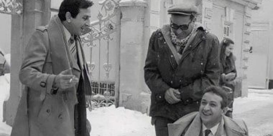 نور
الشريف
فى
صورة
نادرة
من
مهرجان
الأفلام
السوفيتى
فى
أجواء
ثلجية - تكنو بلس