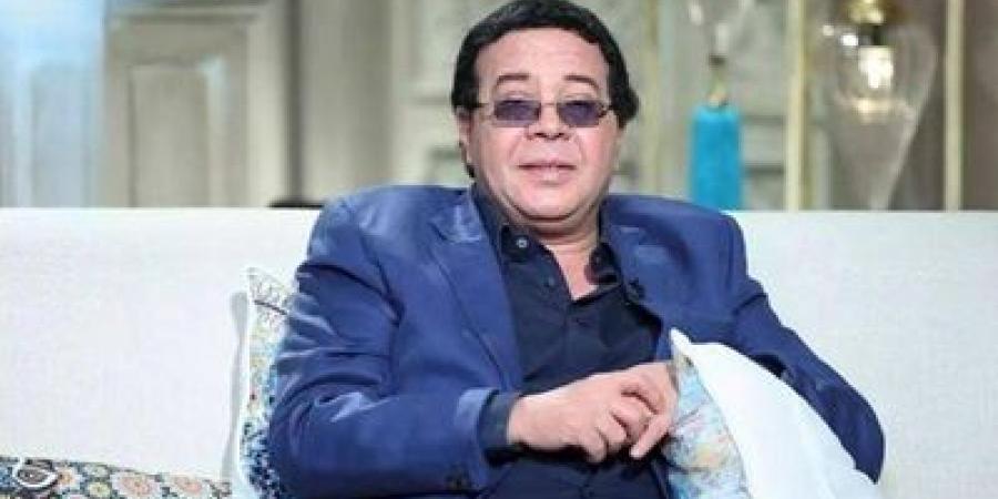 أحمد
آدم
يكسر
الصمت
ويرد
بقوة
على
مُروجي
شائعات
"قلة
الأعمال" - تكنو بلس