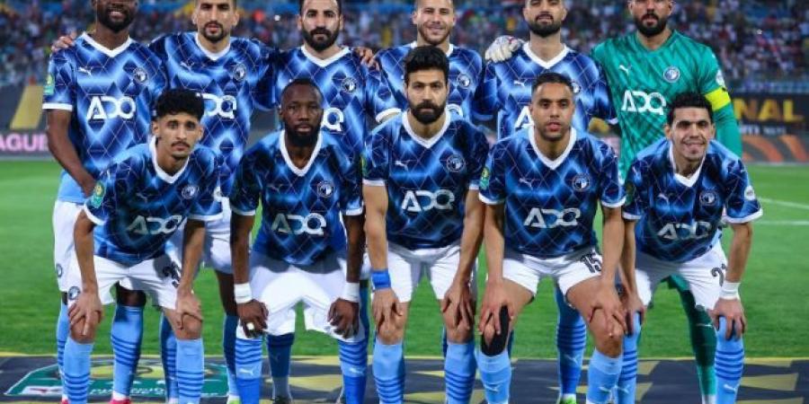 مروان
وعادل
يقودان
هجوم
بيراميدز
أمام
الزمالك
في
نهائي
كأس
مصر - تكنو بلس