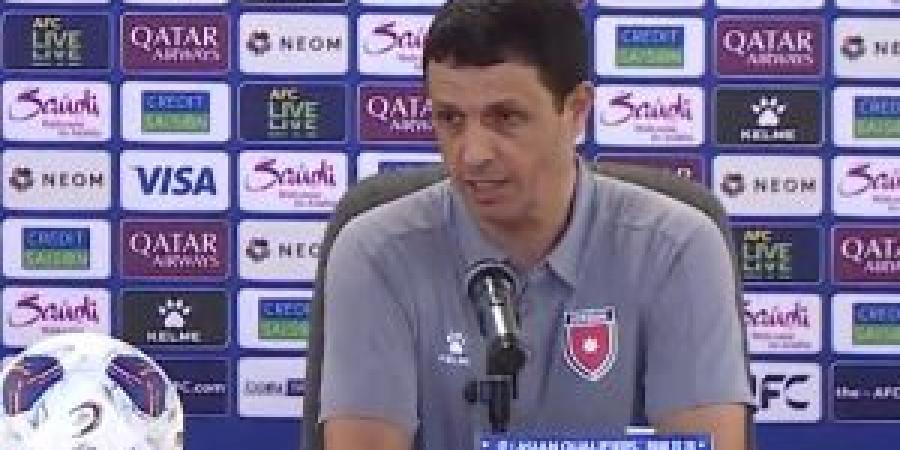 سلامي:
      نحتفل
      اليوم
      ونعود
      لعمان
      غدًا
      للاستعداد
      لمباراة
      العراق - تكنو بلس