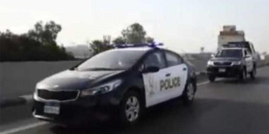 ضبط شخصين بالجيزة لقيامهما بالإتجار بالأقراص والعقاقير المخدرة بـ 4 ملايين جنيه