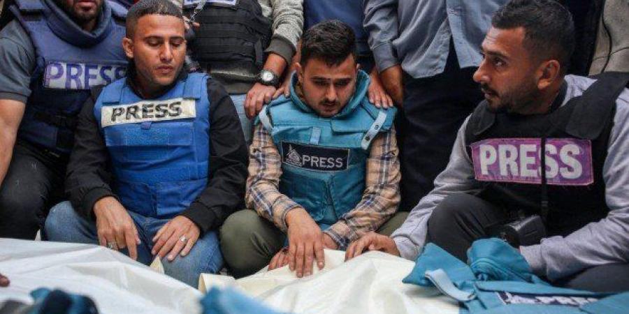 ارتفاع
      عدد
      "شهداء
      الصحافة"
      في
      القصف
      الإسرائيلي
      للمستشفى
      المعمداني
      بغزة
      إلى
      4..
      والإجمالي
      224 - تكنو بلس