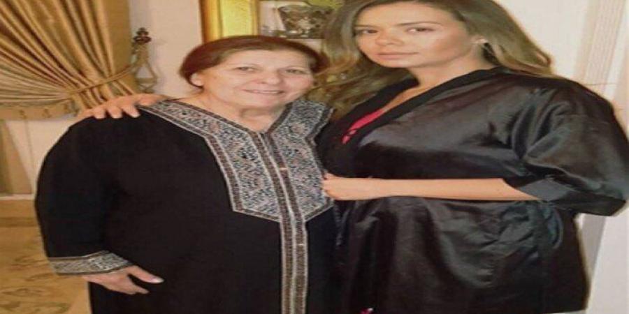 الموت
      يفجع
      الفنانة
      إيمي
      سالم
      في
      أول
      أيام
      عيد
      الأضحى - تكنو بلس