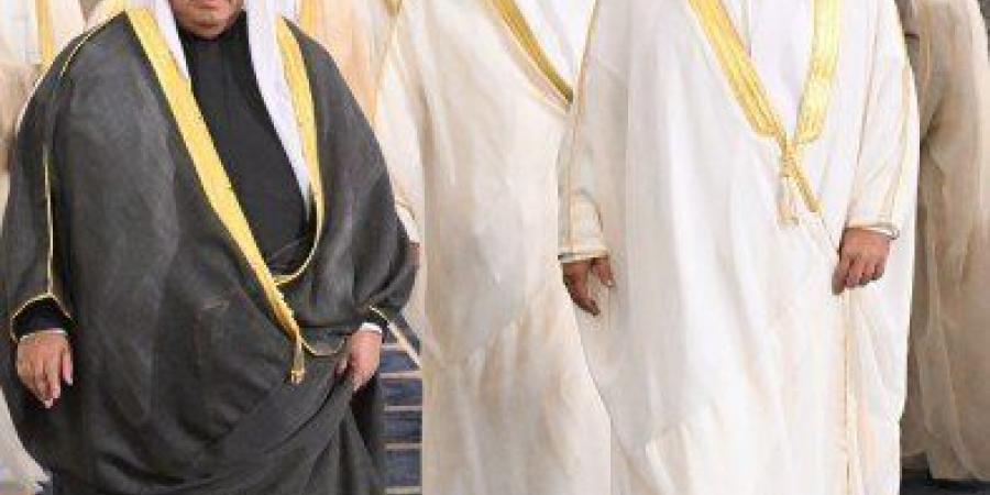 ولي
      عهد
      الكويت
      يؤدي
      صلاة
      عيد
      الأضحى
      المبارك
      في
      مسجد
      الدولة
      الكبير - تكنو بلس