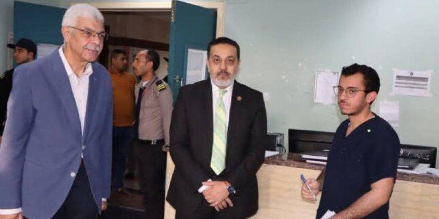 رئيس
      جامعة
      المنوفية
      يتفقد
      معهد
      الكبد
      القومي - تكنو بلس