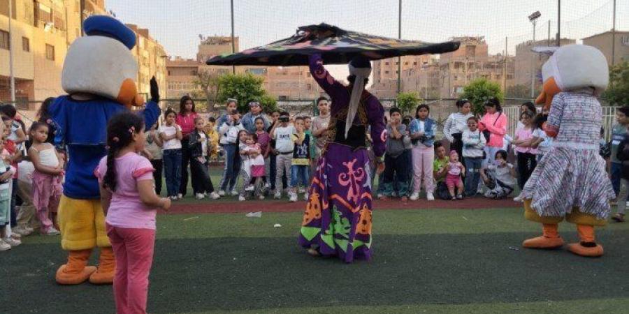 مدير
      الرياضة
      يشارك
      في
      احتفالات
      العيد
      بمركز
      شباب
      مساكن
      إسكو - تكنو بلس
