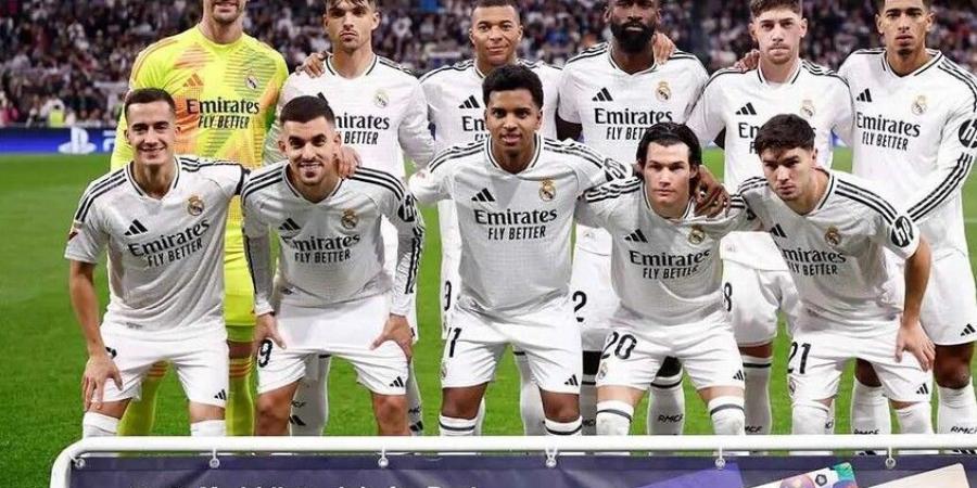 بروسيا
دورتموند
يخطط
لشراء
لاعب
ريال
مدريد - تكنو بلس