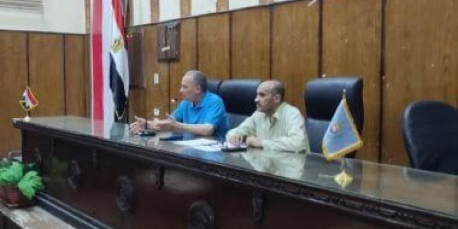 محافظ أسيوط: جاهزون لامتحانات الثانوية وتنسيق كامل لتأمين العملية الامتحانية