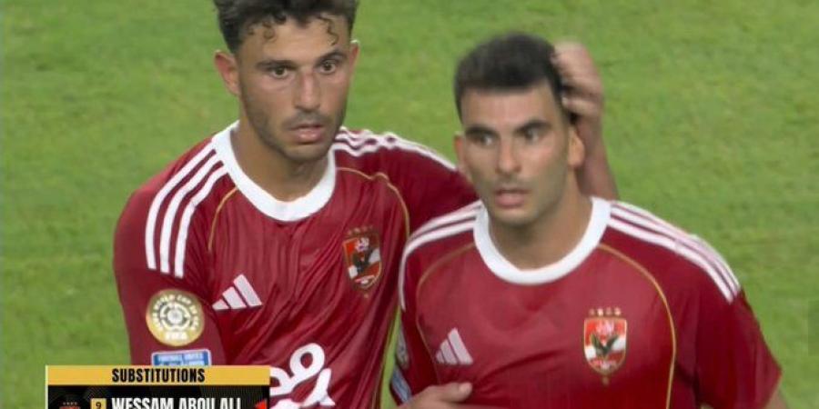 هاني
رمزي:
خروج
زيزو
بعد
نزوله
لا
يقلل
منه
وأضعنا
فوزًا سهلًا - تكنو بلس