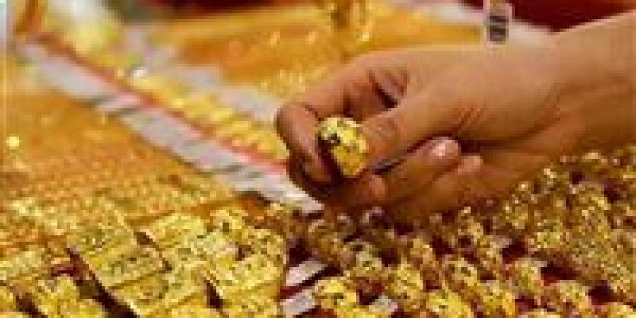 خاص|بعد
      تصاعد
      التوتر..
      شعبة
      الذهب:
      لازلنا
      نتوقع
      زيادات
      أخري
      في
      المعدن
      الأصفر
      بعد
      الردود
      الإيرانية - تكنو بلس