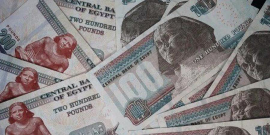 في
      ظل
      التوترات
      الجيوسياسية..
      ماذا
      يحدث
      لشهادات
      الادخار
      والذهب
      في
      مصر؟ - تكنو بلس