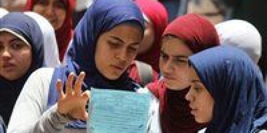 استشاري
      نفسي
      عن
      الثانوية
      العامة:
      لا
      تحولوا
      أبناءكم
      إلى
      مشاريع
      مؤجلة..
      النجاح
      لا
      يُقاس
      فقط
      بالدرجات - تكنو بلس