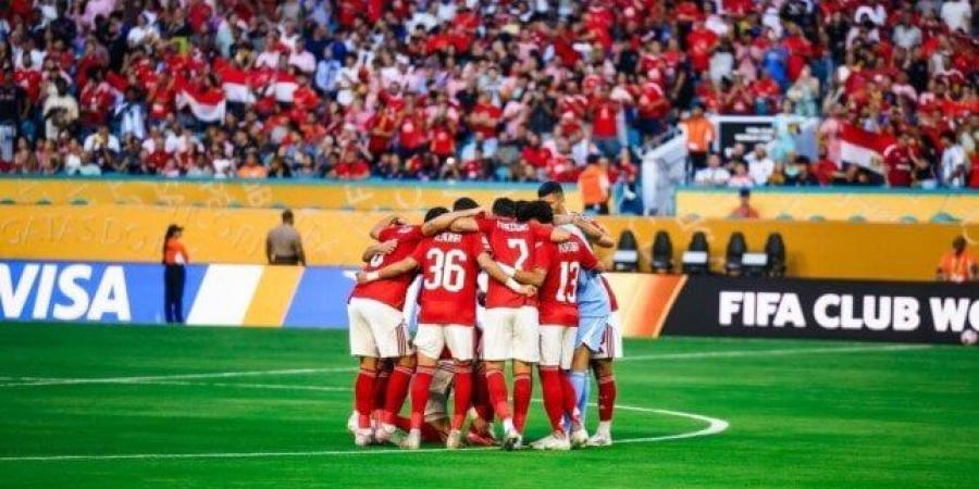 سمير
      كمونة:
      مواجهة
      بورتو
      «حياة
      أو
      موت»
      بالنسبة
      لـ
      الأهلي - تكنو بلس